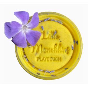 Pasta modellabile 130gr gialla con petali di lavanda Little Munchkins Playdough