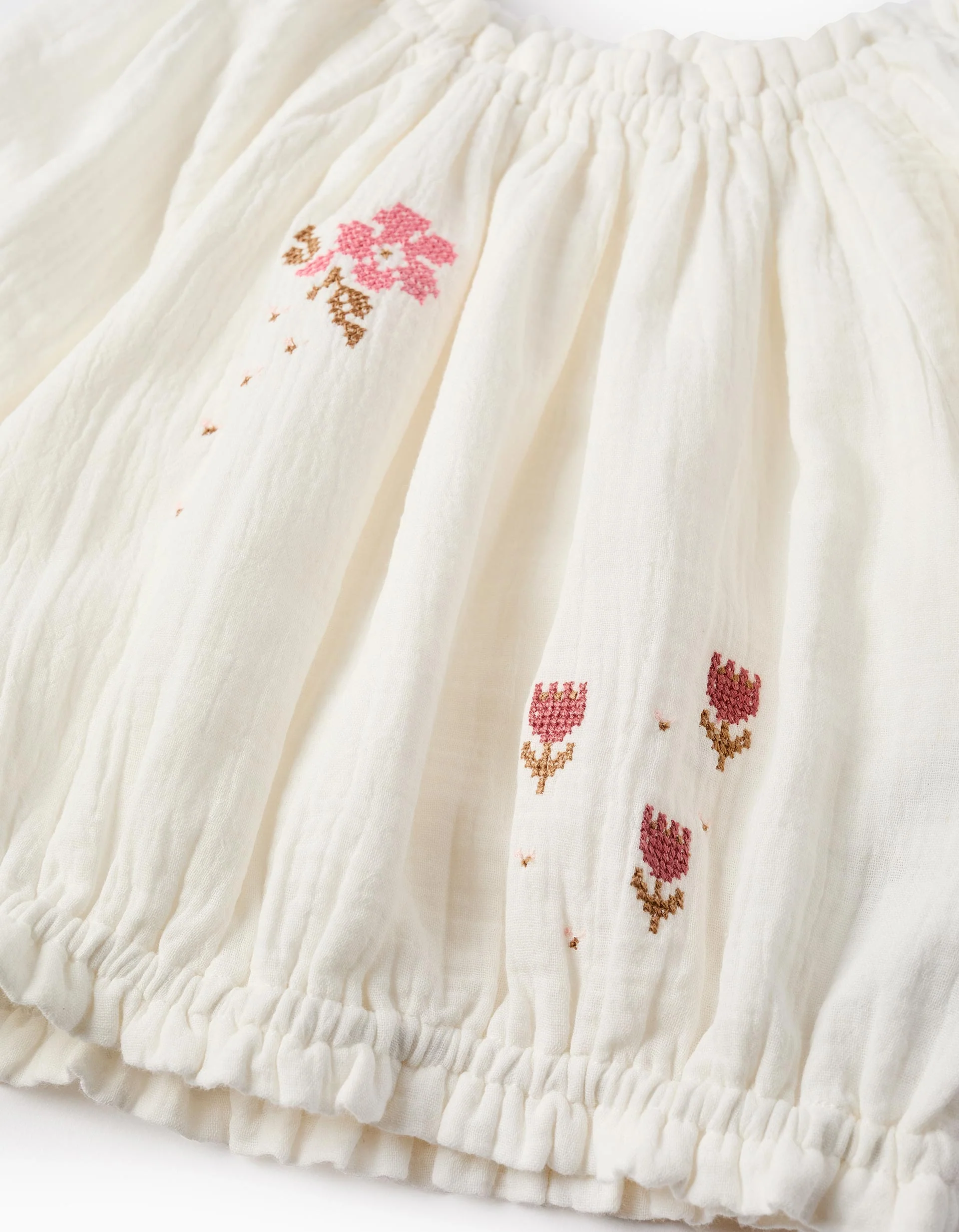 Camicetta in garza con punto croce - immagine 4