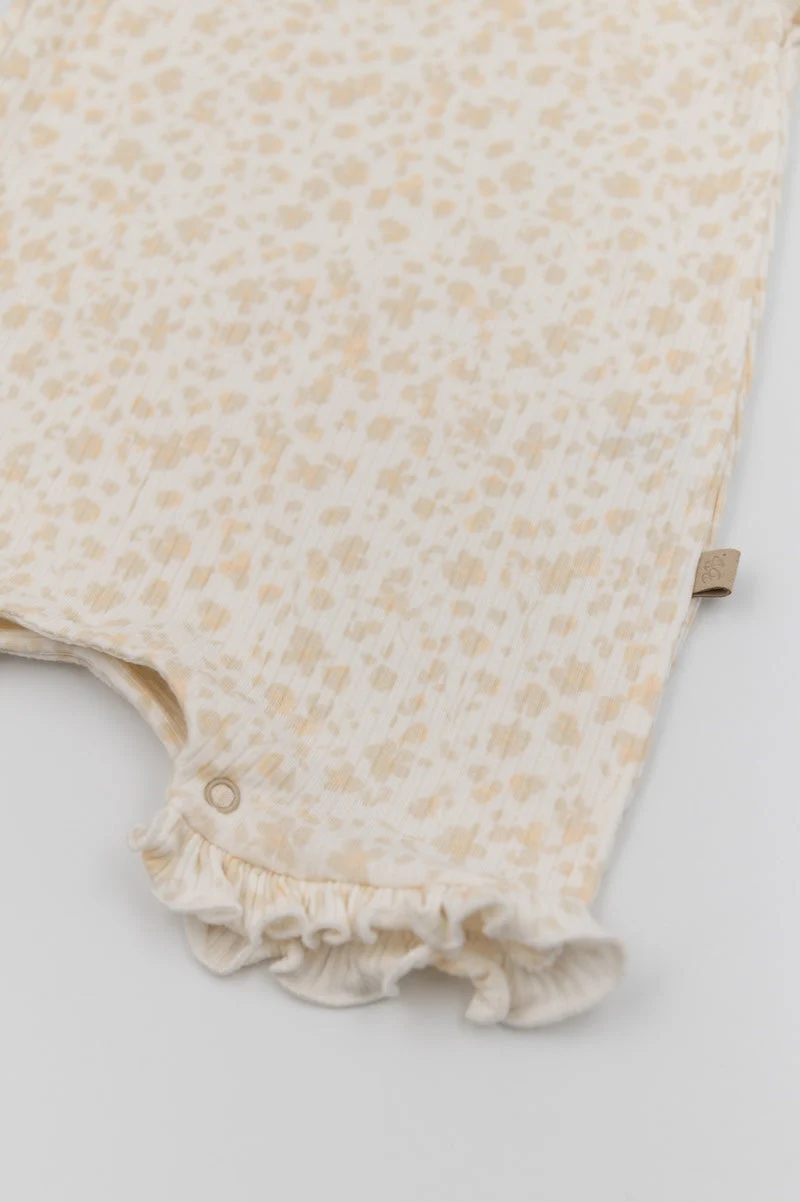 Tutina con volant - immagine 3