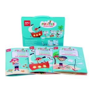 Cofanetto con attività – tema avventure/pirati Apli