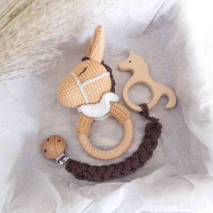 Set neonato Baby Pony con sonaglio neonato fatto a mano, catenella ciuccio e massaggiagengive