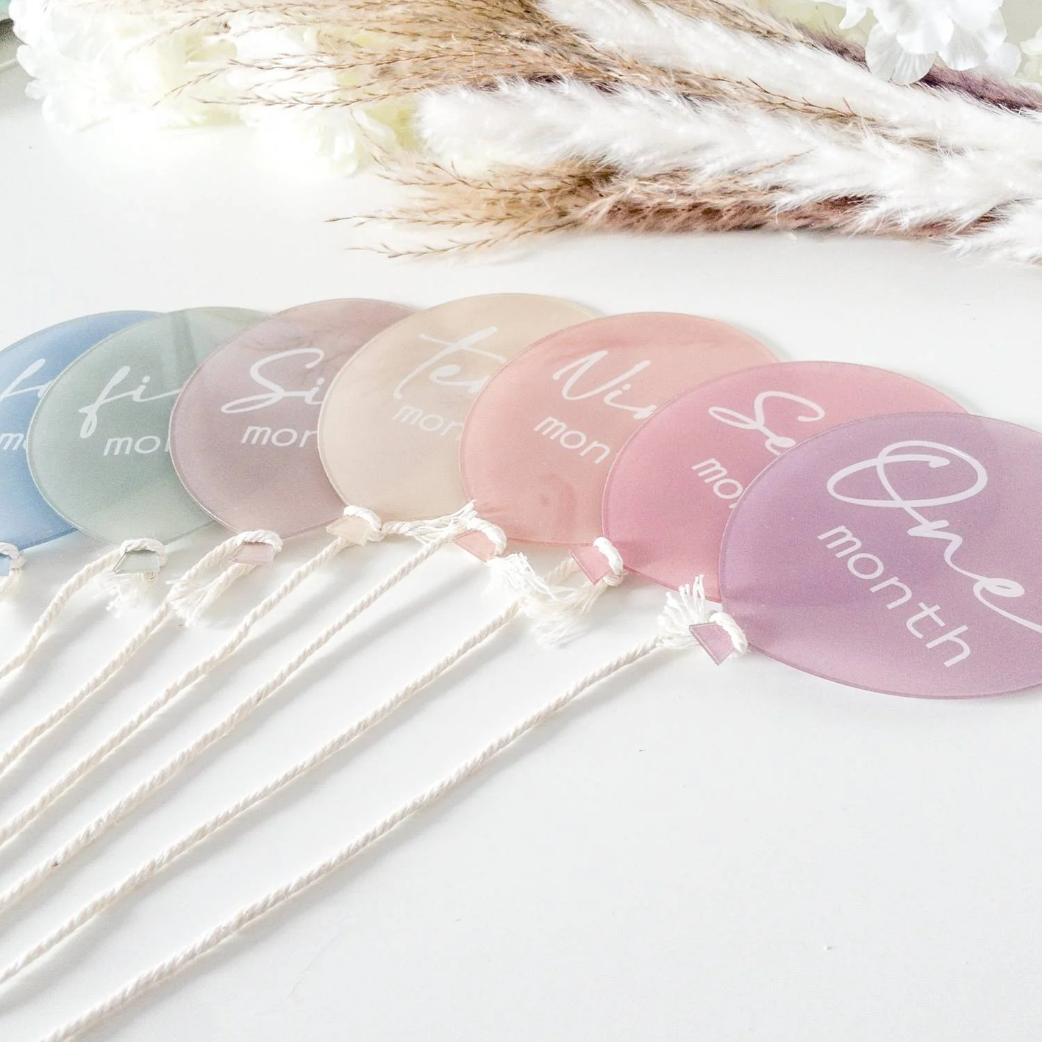 Palloncini complimese in acrilico per foto mensili - immagine 5