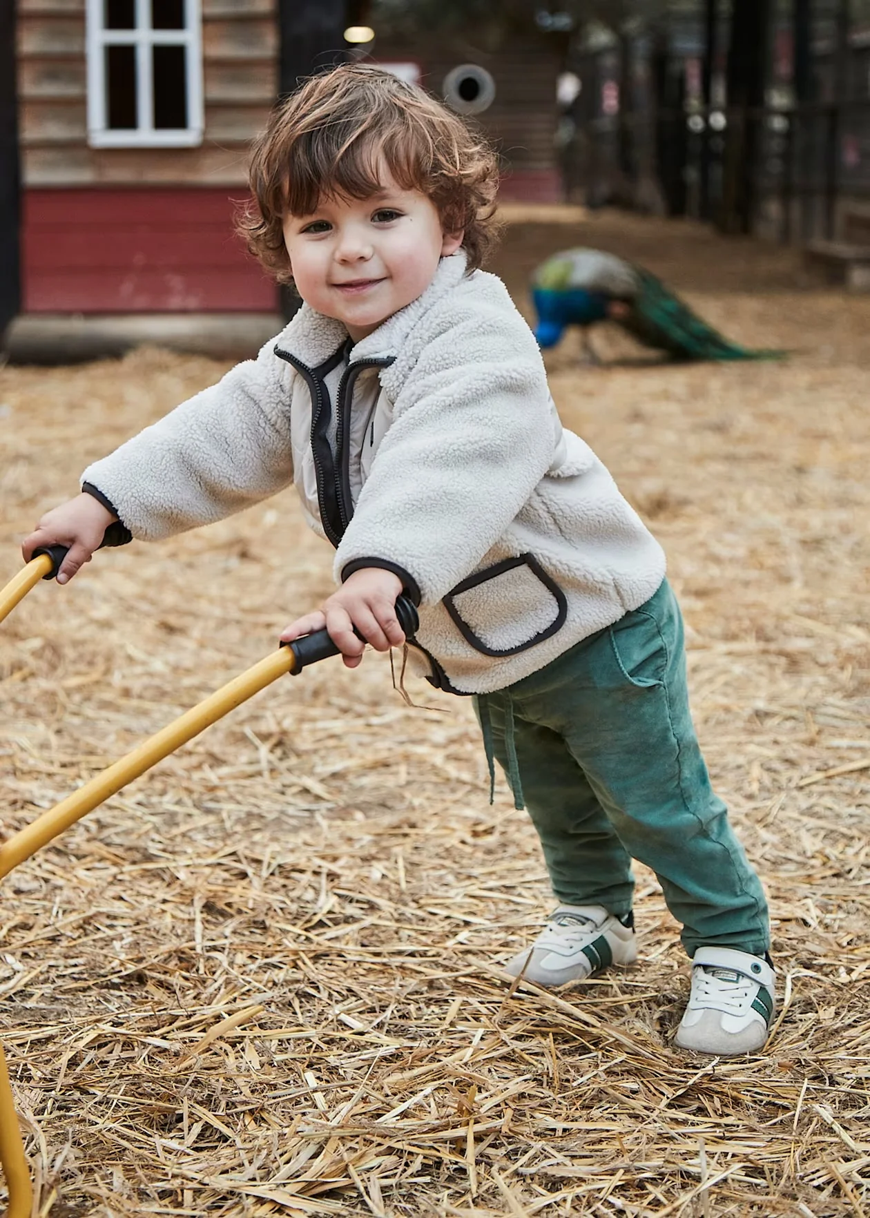 Pantalone in velluto a micro coste - immagine 5